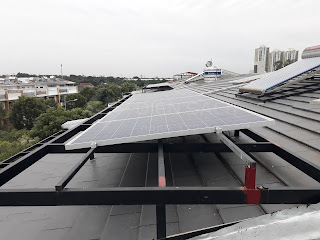 Hệ thống điện mặt trời hòa lưới có dự trữ